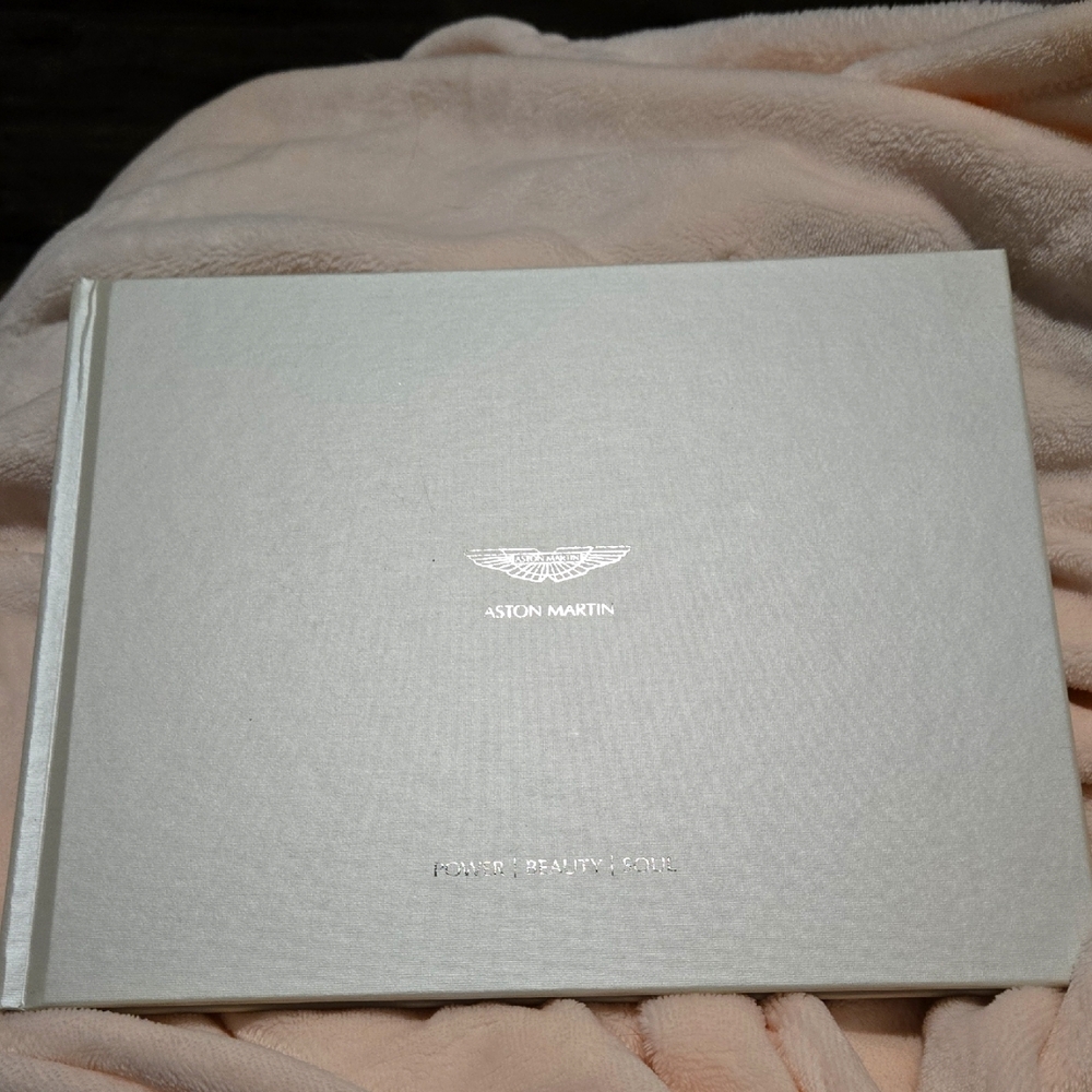 Aston Martin Silver Photo Album 83 Page Coffee ☕ table 📚